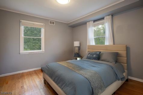 6 Helen Street Hopatcong NJ 07874