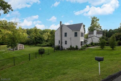 6 Helen Street Hopatcong NJ 07874