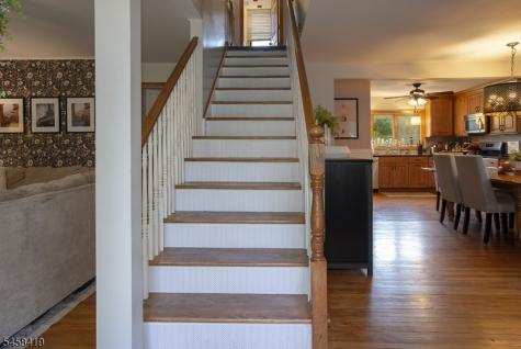 6 Helen Street Hopatcong NJ 07874
