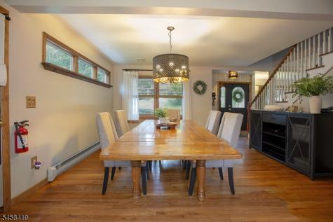 6 Helen Street Hopatcong NJ 07874