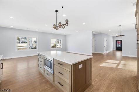 34 Zazzetti Street Waldwick NJ 07463