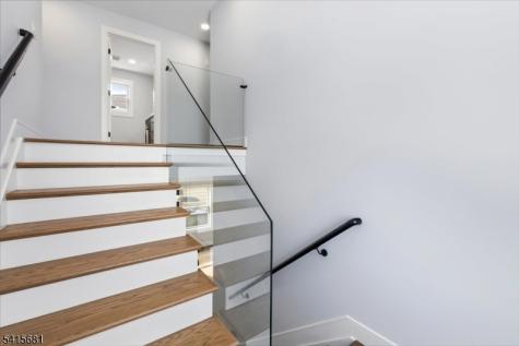 34 Zazzetti Street Waldwick NJ 07463