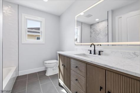 34 Zazzetti Street Waldwick NJ 07463