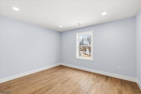 34 Zazzetti Street Waldwick NJ 07463