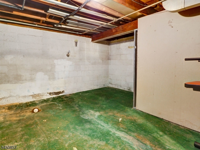 1065 Voorhees Street Hillside NJ 07205