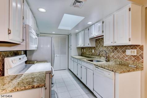272 Convent Road Monroe NJ 08831