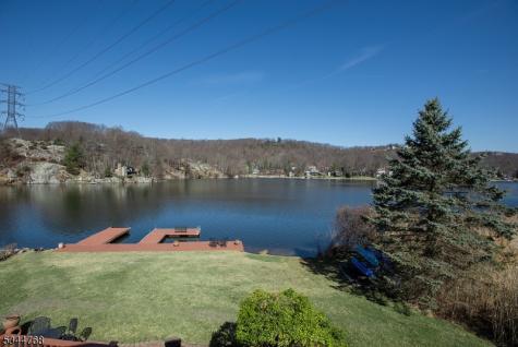 5 Marine Terrace Byram NJ 07871