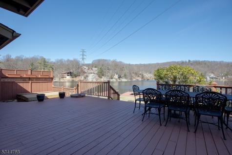 5 Marine Terrace Byram NJ 07871