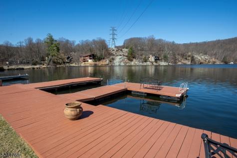 5 Marine Terrace Byram NJ 07871