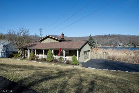 5 Marine Terrace Byram NJ 07871