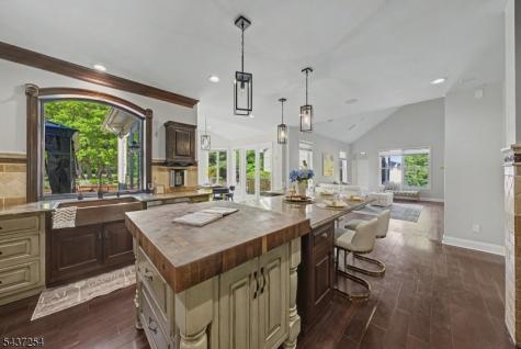 19 Trout Brook Lane Randolph NJ 07945