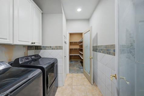 19 Trout Brook Lane Randolph NJ 07945