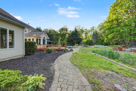 19 Trout Brook Lane Randolph NJ 07945