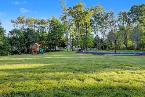 19 Trout Brook Lane Randolph NJ 07945