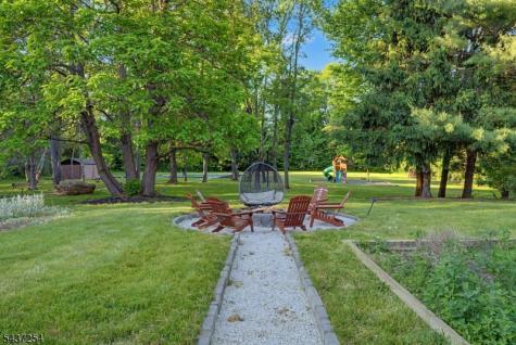 19 Trout Brook Lane Randolph NJ 07945