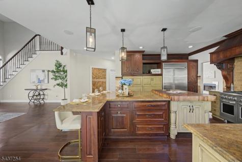 19 Trout Brook Lane Randolph NJ 07945