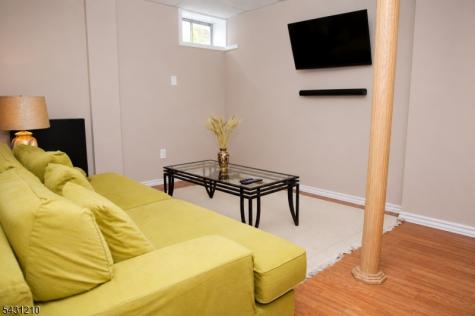 4 Spinnaker Drive South Amboy NJ 08879
