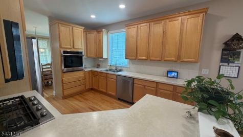 4 Spinnaker Drive South Amboy NJ 08879