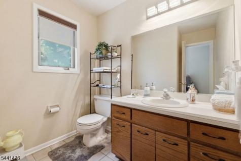 30 Willow Brook Lane Clinton NJ 08801