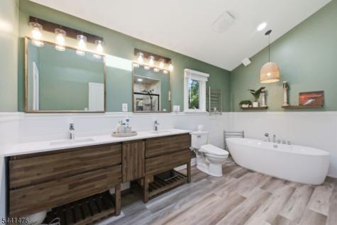 30 Willow Brook Lane Clinton NJ 08801