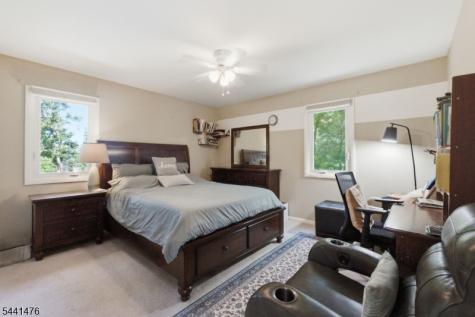 30 Willow Brook Lane Clinton NJ 08801