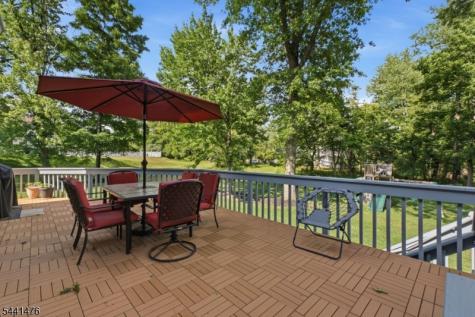 30 Willow Brook Lane Clinton NJ 08801
