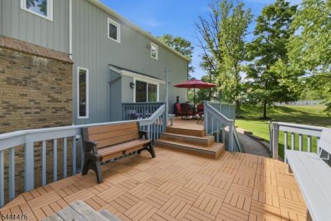 30 Willow Brook Lane Clinton NJ 08801