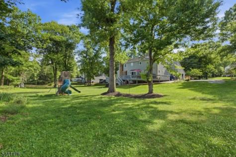 30 Willow Brook Lane Clinton NJ 08801