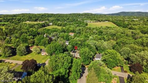 30 Willow Brook Lane Clinton NJ 08801