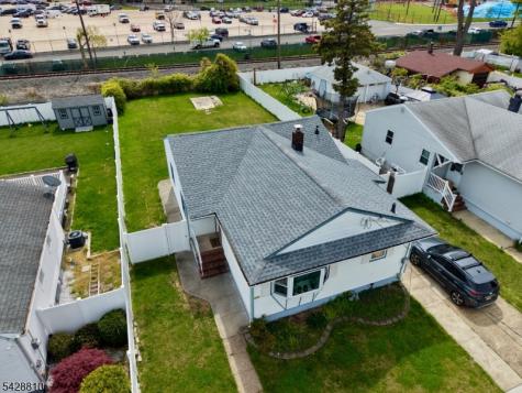 831 Smith Street Linden NJ 07036