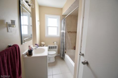 831 Smith Street Linden NJ 07036
