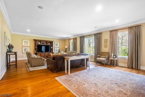 76 Pine Way New Providence NJ 07974