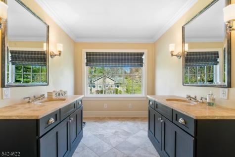 76 Pine Way New Providence NJ 07974
