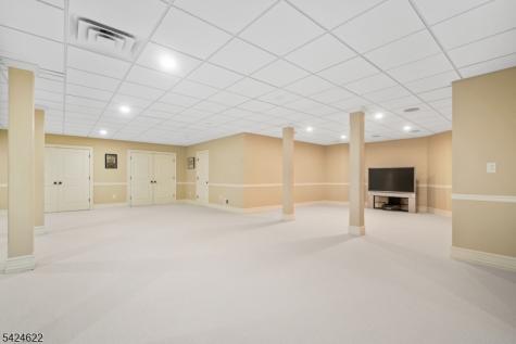 76 Pine Way New Providence NJ 07974