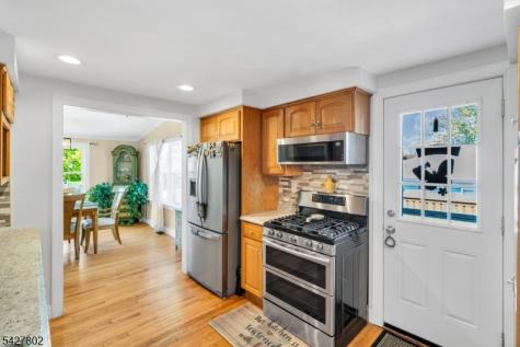 43 Everett Drive Dover NJ 07801