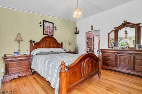 43 Everett Drive Dover NJ 07801