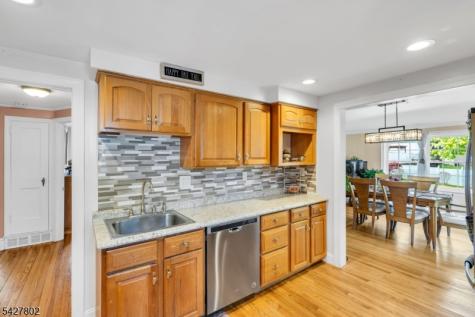 43 Everett Drive Dover NJ 07801