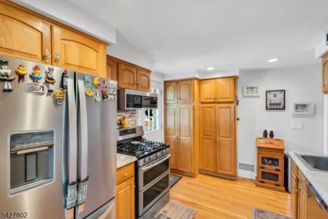 43 Everett Drive Dover NJ 07801