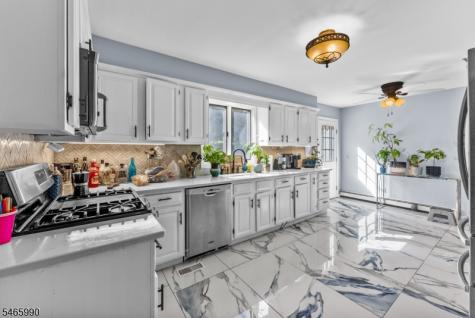 40 Woodland Road Franklin NJ 07416