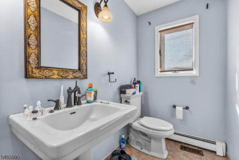 40 Woodland Road Franklin NJ 07416