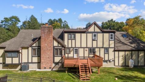 40 Woodland Road Franklin NJ 07416