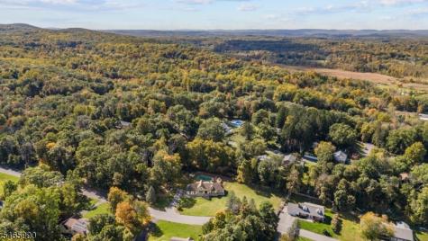 40 Woodland Road Franklin NJ 07416