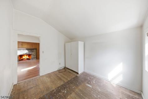 39 Fernwood Avenue Hardyston NJ 07460