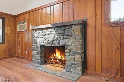 39 Fernwood Avenue Hardyston NJ 07460