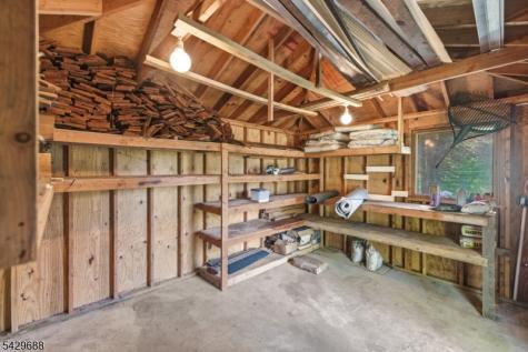 39 Fernwood Avenue Hardyston NJ 07460