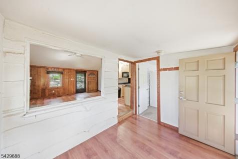 39 Fernwood Avenue Hardyston NJ 07460