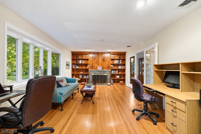 21 Ravine Avenue Nutley NJ 07110