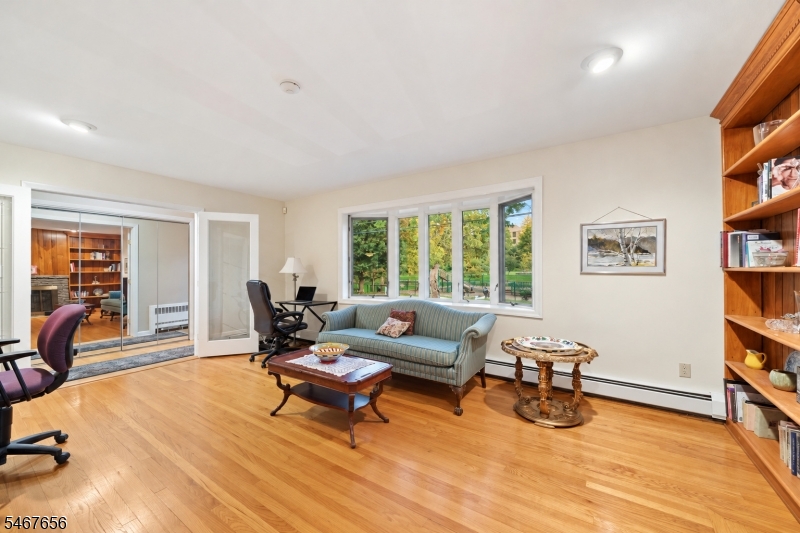 21 Ravine Avenue Nutley NJ 07110