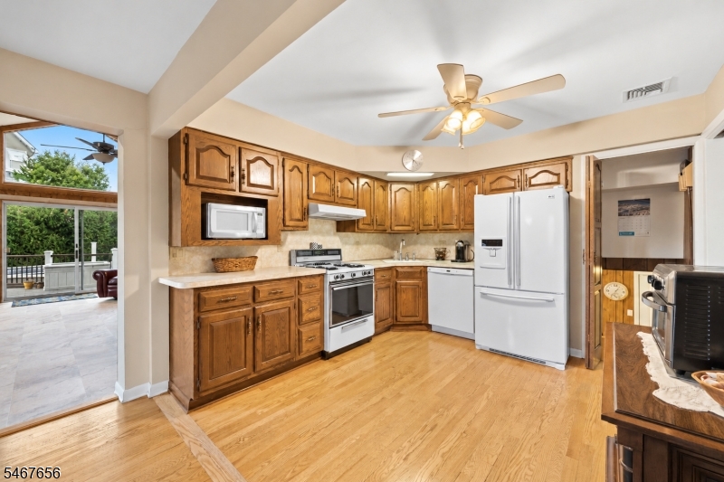 21 Ravine Avenue Nutley NJ 07110