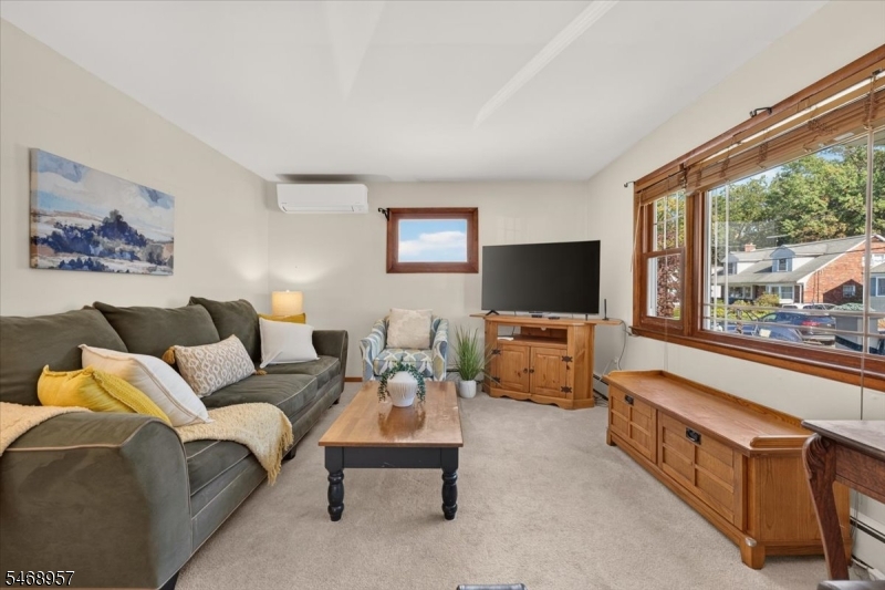 33 Newman Street Metuchen NJ 08840